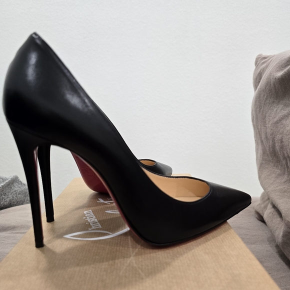 Christian Louboutin Kate 100 Nappa Leather Black Pointy Toe Pumps Heels Size 37 - Picture 6 of 12